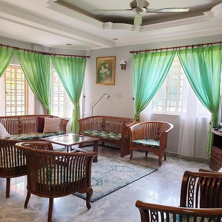 Lavender Impian Homestay Kajang Luaran gambar