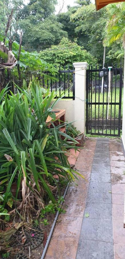 Lavender Impian Homestay Kajang Luaran gambar
