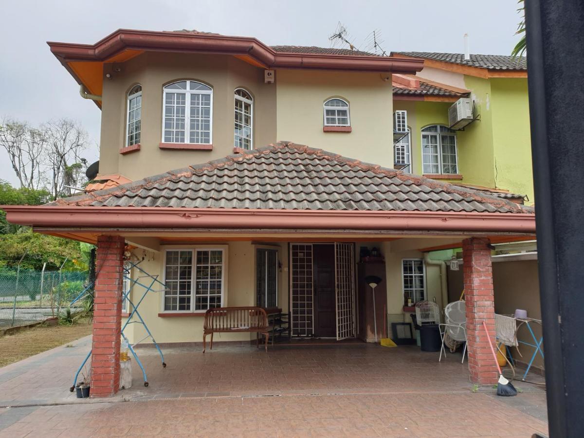 Lavender Impian Homestay Kajang Luaran gambar