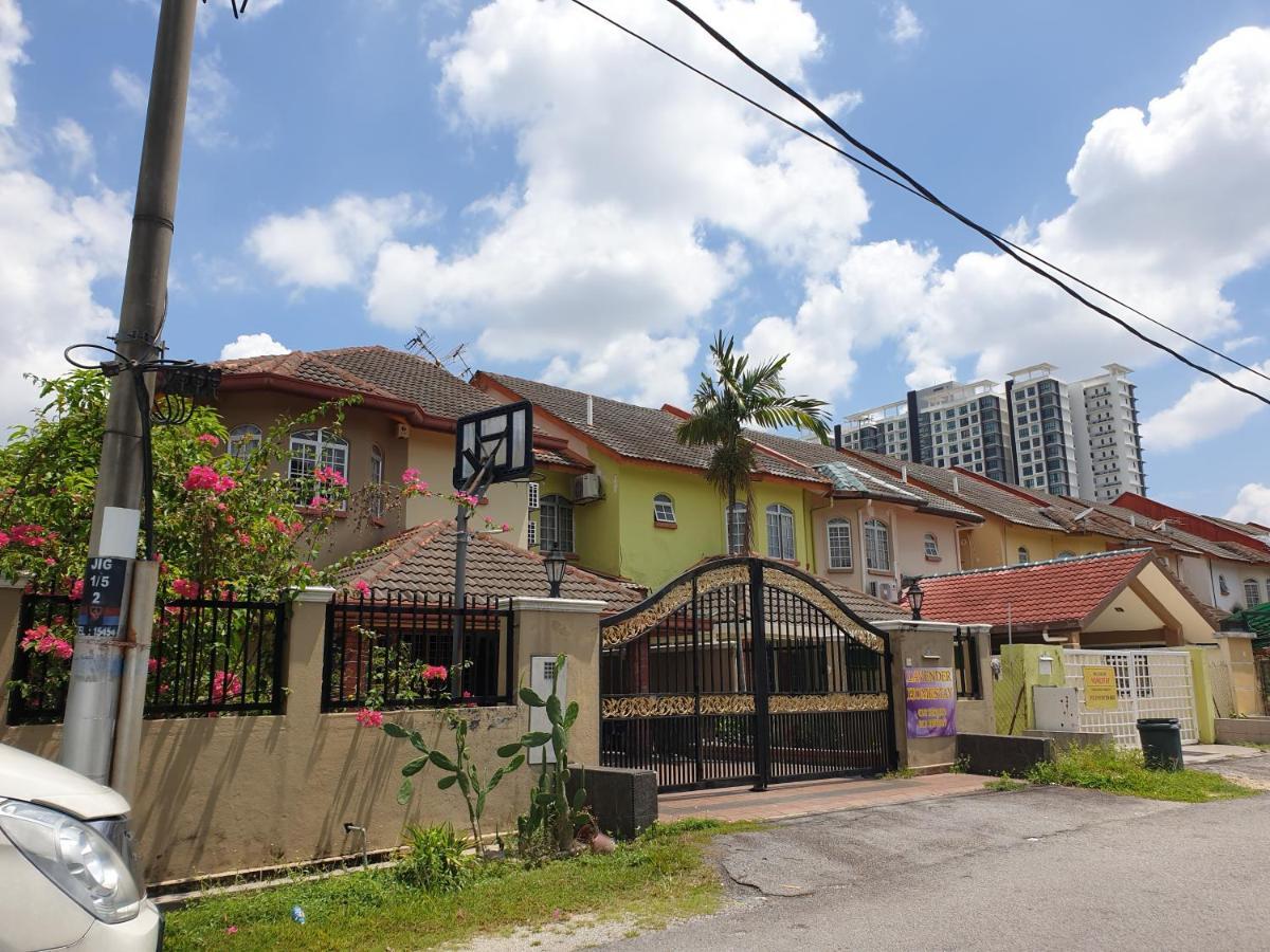 Lavender Impian Homestay Kajang Luaran gambar